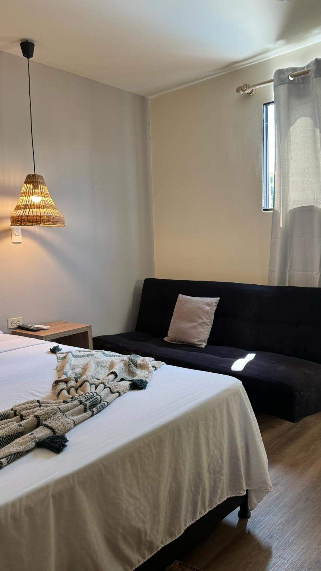 Luum Casa Hotel Manila Medellín Exteriör bild